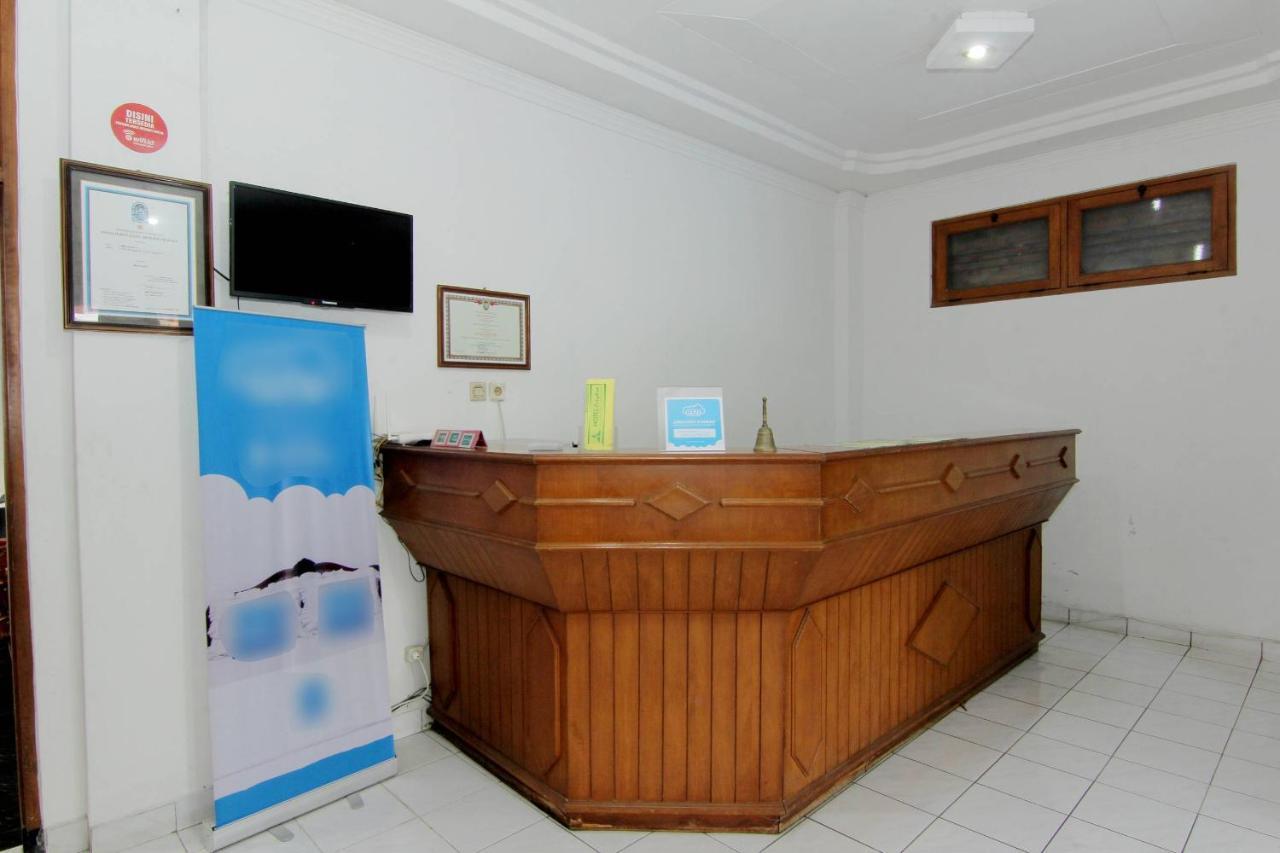 Hotel Fevytra Syariah 日惹 外观 照片