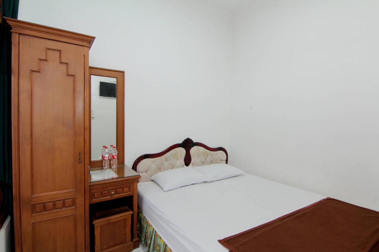 Hotel Fevytra Syariah 日惹 外观 照片