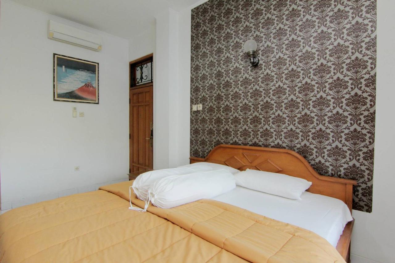 Hotel Fevytra Syariah 日惹 外观 照片